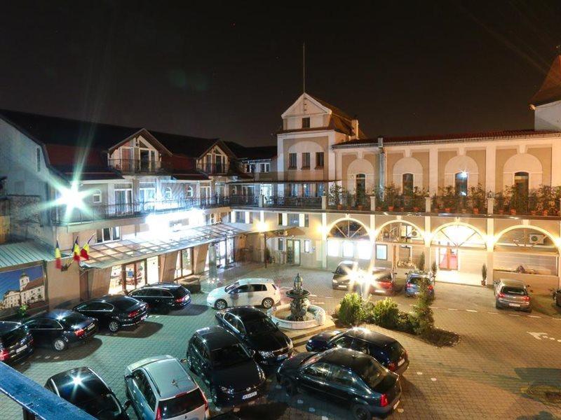 Hotel Apollo Central Sibiu Exterior photo